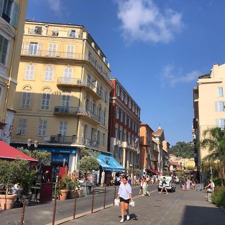 Appartement En Plein Coeur De Vieille Nice Exteriör bild