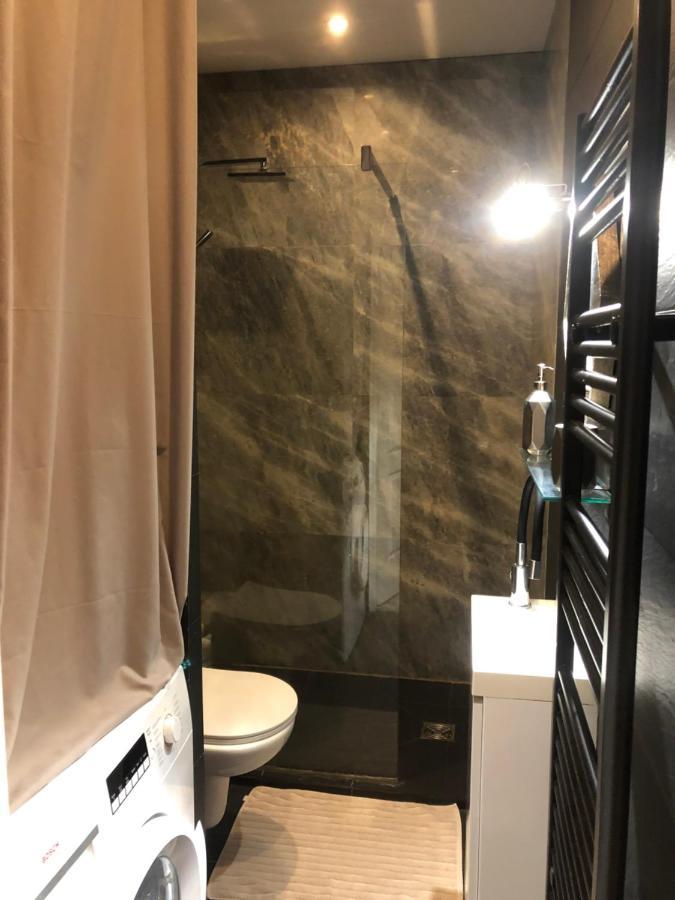 Appartement En Plein Coeur De Vieille Nice Exteriör bild