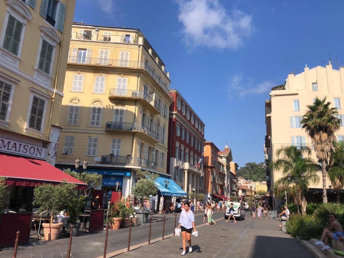 Appartement En Plein Coeur De Vieille Nice Exteriör bild